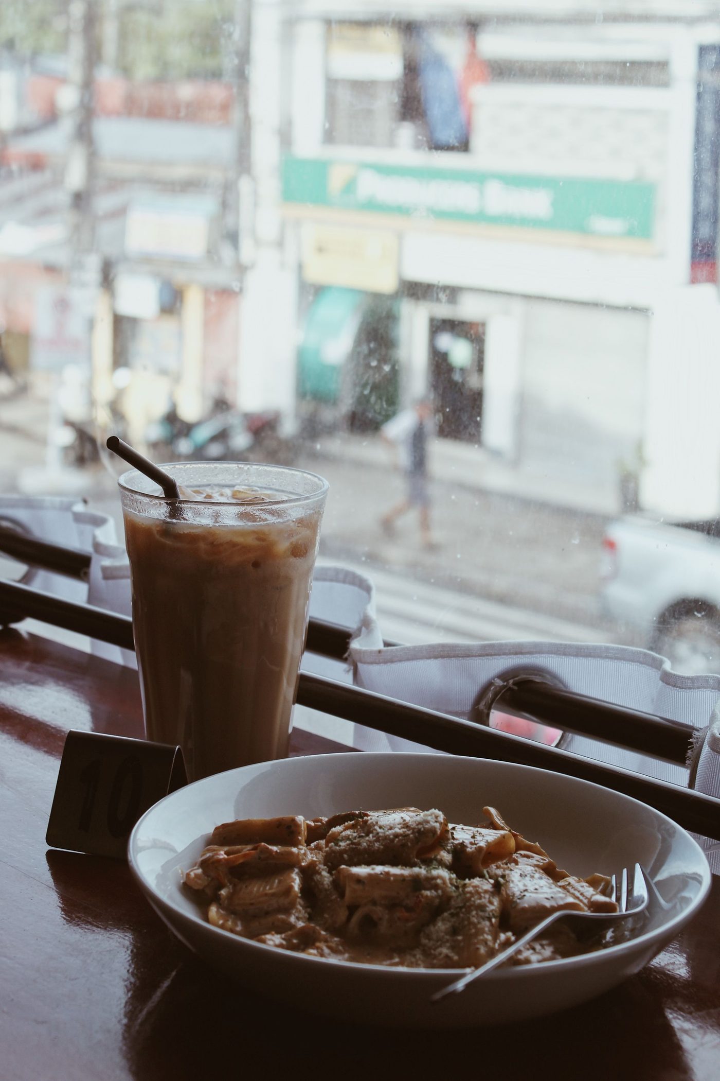 City life in Makati