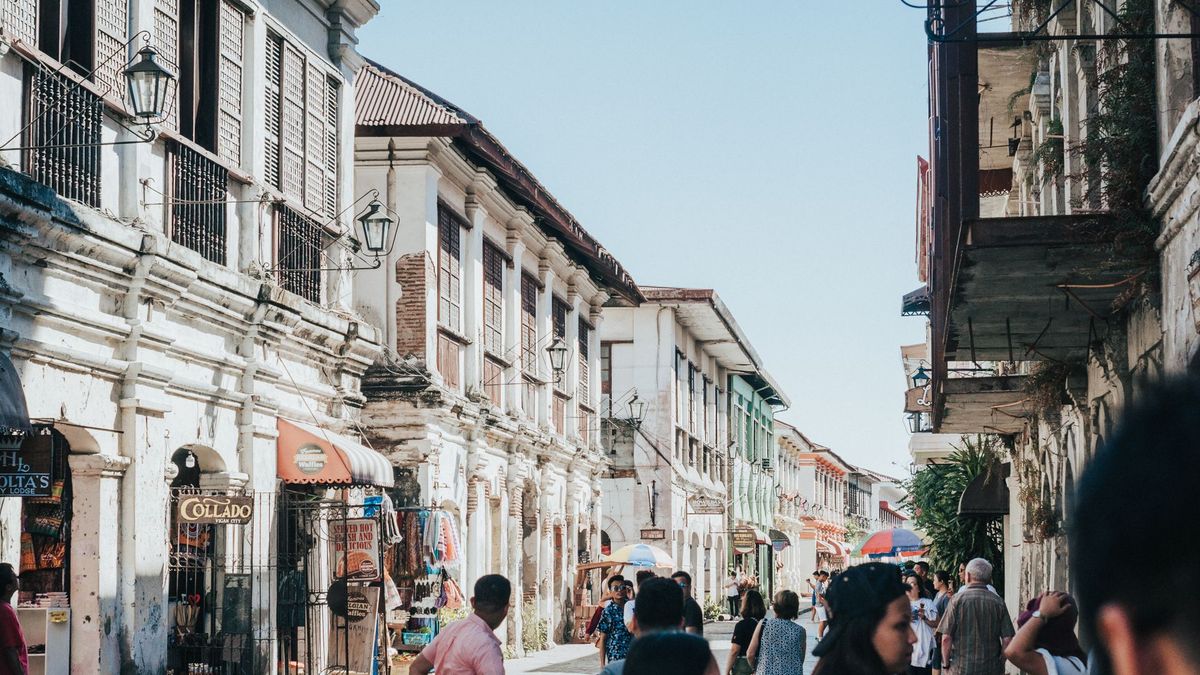 Buildings and developments in Vigan