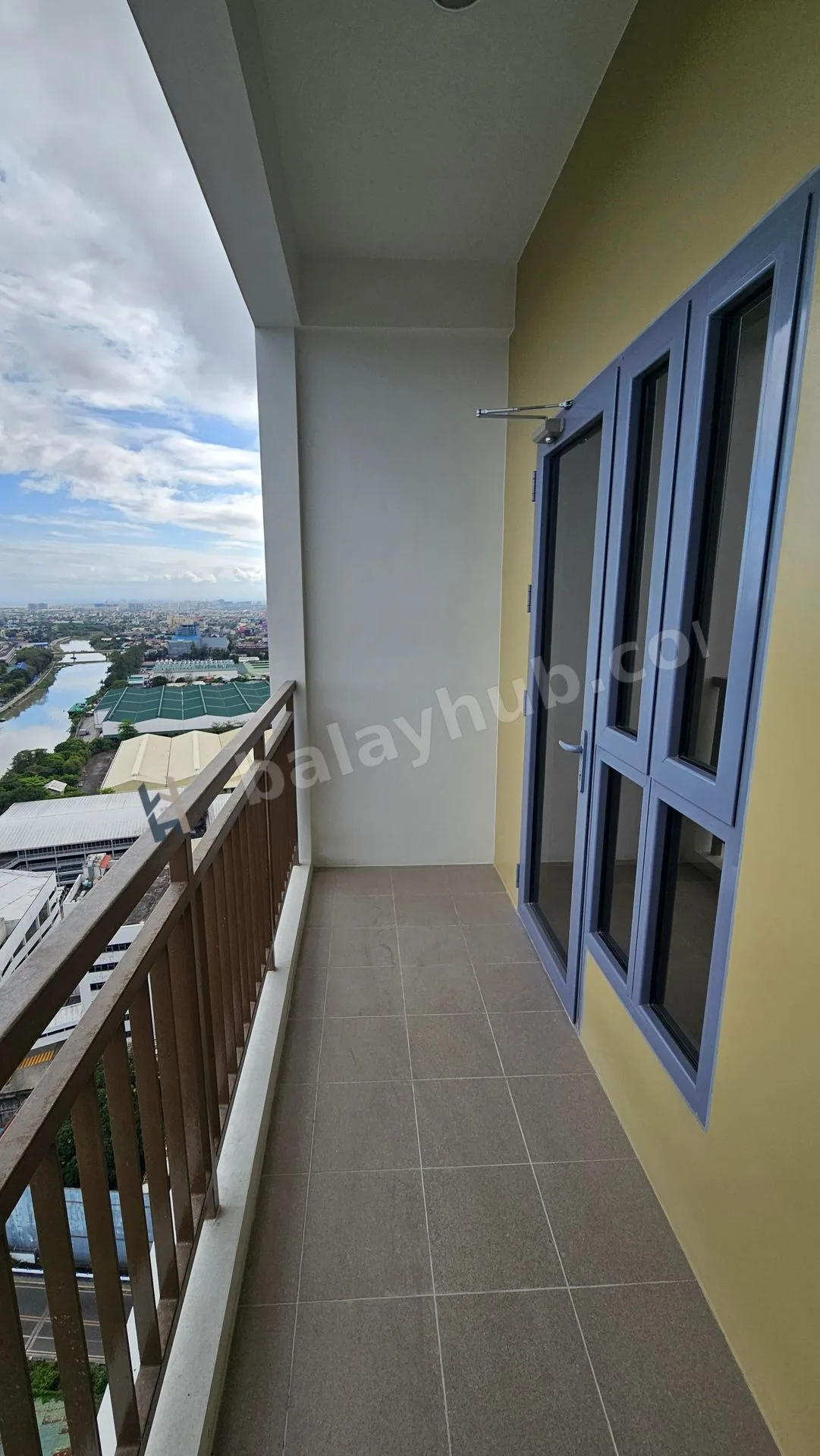 Brand New Studio Condo at Arcovia City, Pasig