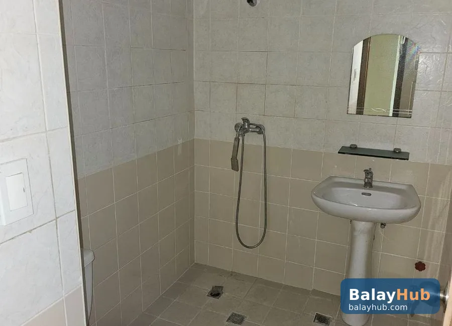 Spacious 102 sqm 2BR Condo with Manila Bay View at Sunview Palace