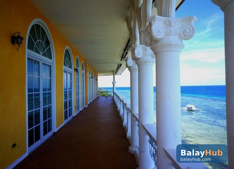 Stunning 2BR Beachfront Penthouse with Ocean Views in Alcoy, Cebu