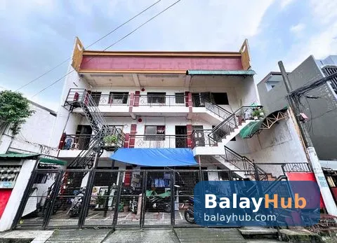 Income-Generating 9-Room Apartment for Sale in Pembo, Taguig