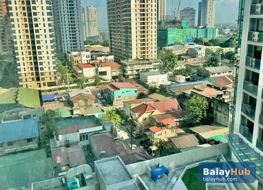 Brand New 3BR Condo at Imperium at Capital Commons, Pasig