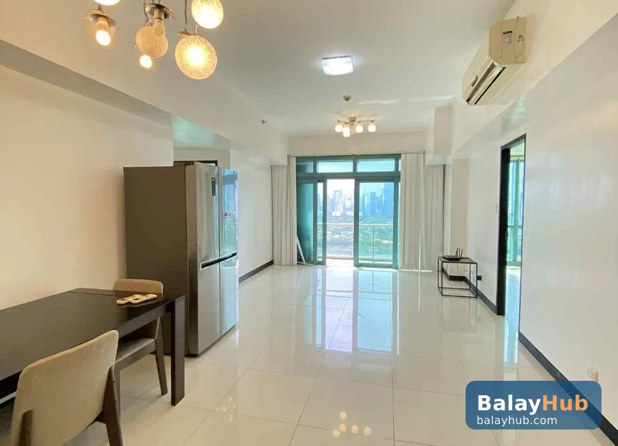 2BR Condo with Golf Course Views at 8 Forbes Town Road, BGC