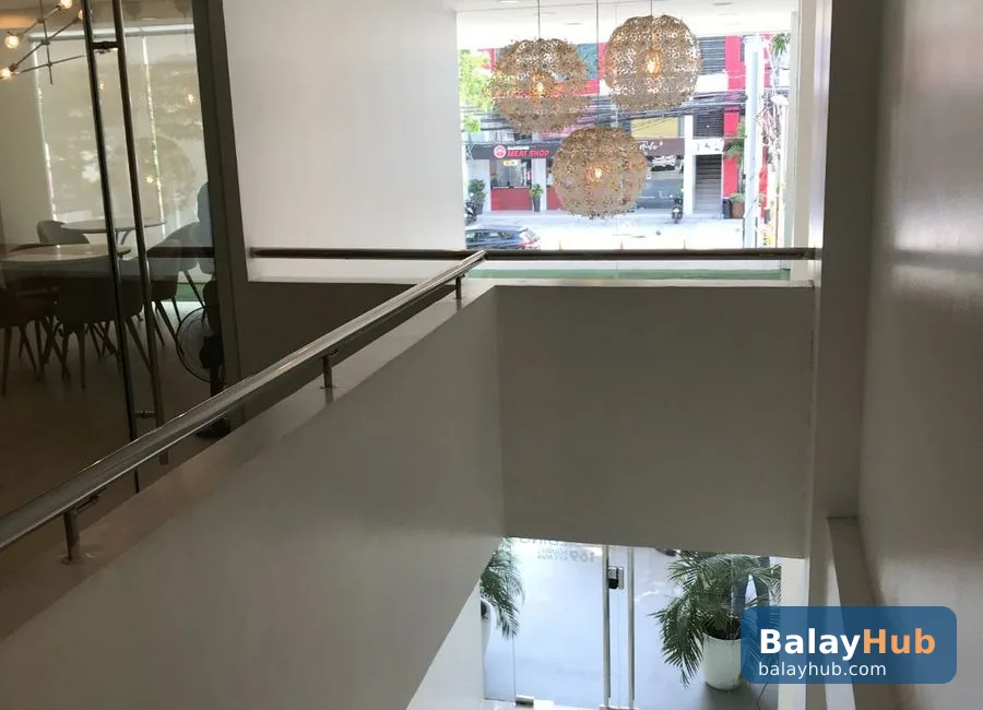 Three-Storey Commercial Building with Roofdeck in BF Homes Paranaque