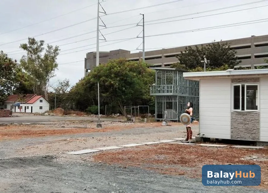 Approx 3-Hectare Industrial Land with Multiple Warehouses in San Pedro