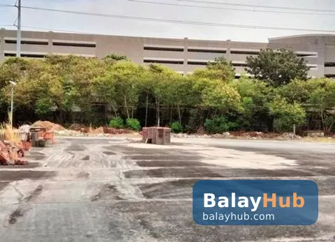 Approx 3-Hectare Industrial Land with Multiple Warehouses in San Pedro