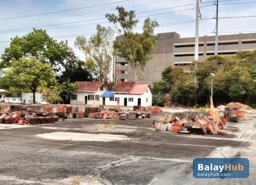 Approx 3-Hectare Industrial Land with Multiple Warehouses in San Pedro