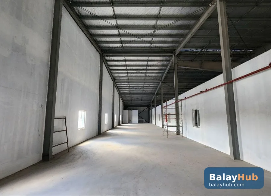 Tenanted Warehouse with 40-Foot Container Access in Brgy. Kalawaan