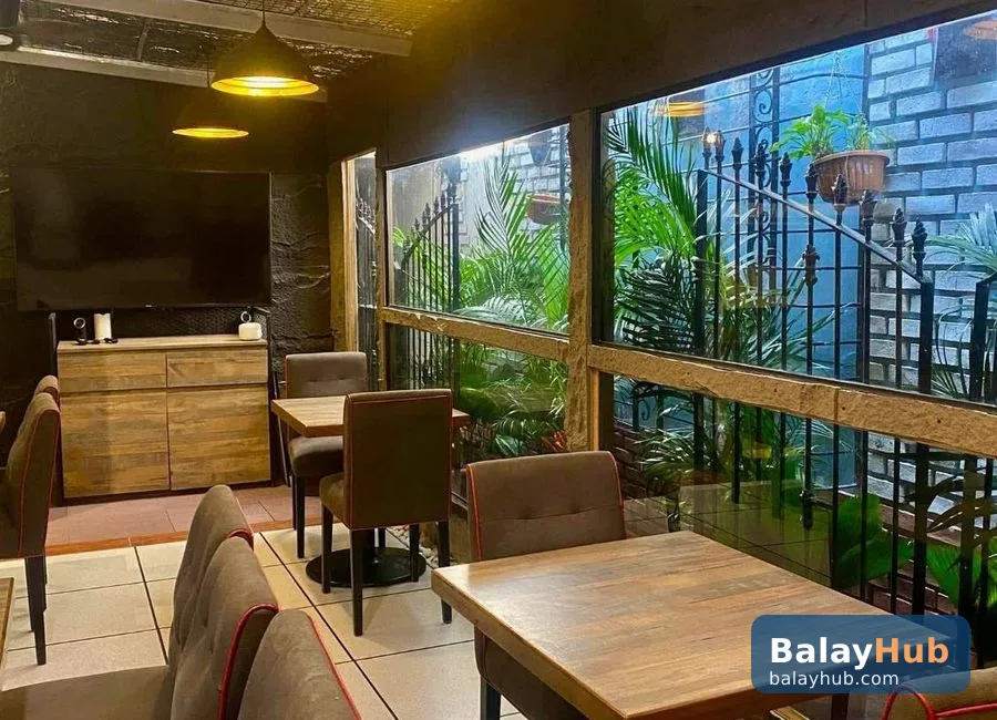 Mixed-Use Cafe and Residence in Barangay Poblacion, Makati City