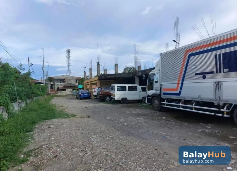 3,000sqm Warehouse with Open Trucking Space for Sale in Bacoor Cavite