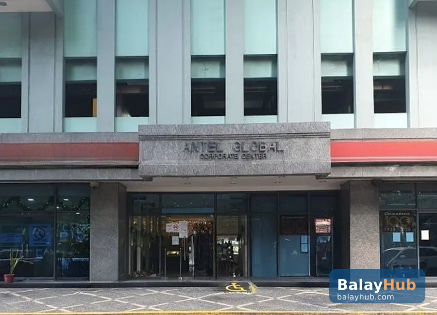 Pre-Owned 32nd-Floor Office Unit at Antel Global Corporate Center
