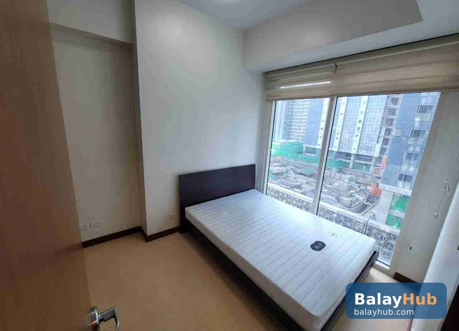 Furnished 1-Bedroom Central Park West Unit on the 15th Floor with Balcony