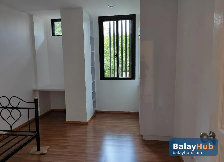216 sqm 3-Bedroom La Colline Suites Apartment with Pool Near Greenhills