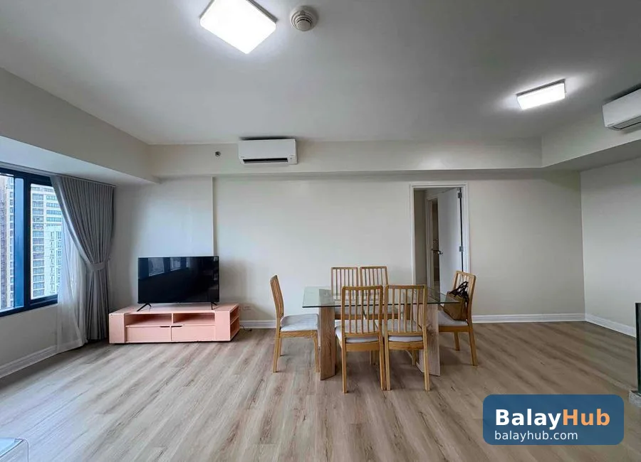 120 sqm 3-Bedroom One Rockwell Flat Unit Facing Powerplant Mall