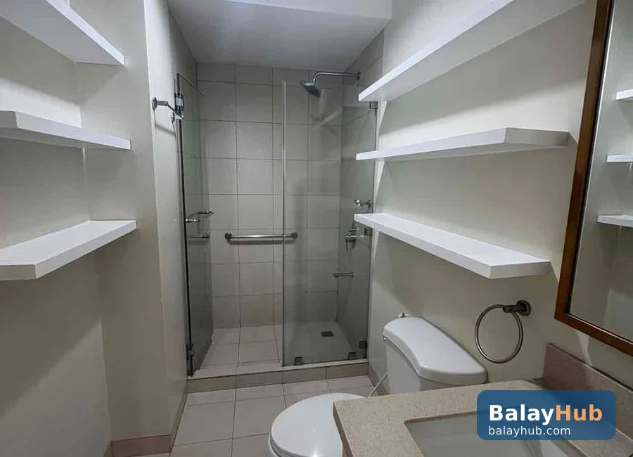 120 sqm 3-Bedroom One Rockwell Flat Unit Facing Powerplant Mall