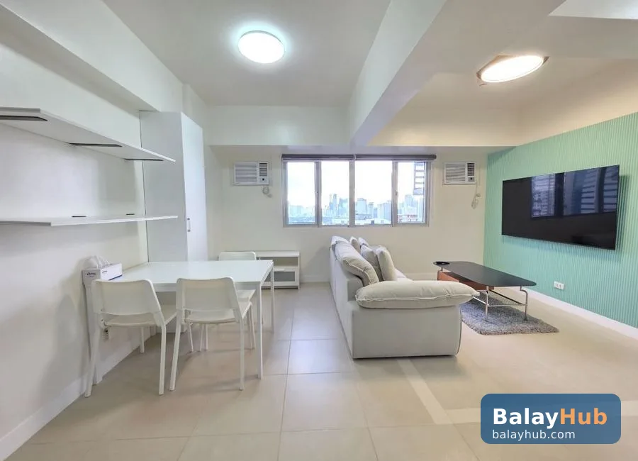 Newly Renovated 2-Bedroom Avida Turf BGC Tower 2 Unit Near Uptown Mall