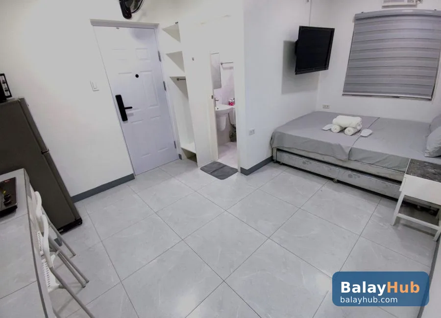 High-Tech 1-Bedroom Doctor A Condo Apartment in Prime Angeles City Spot