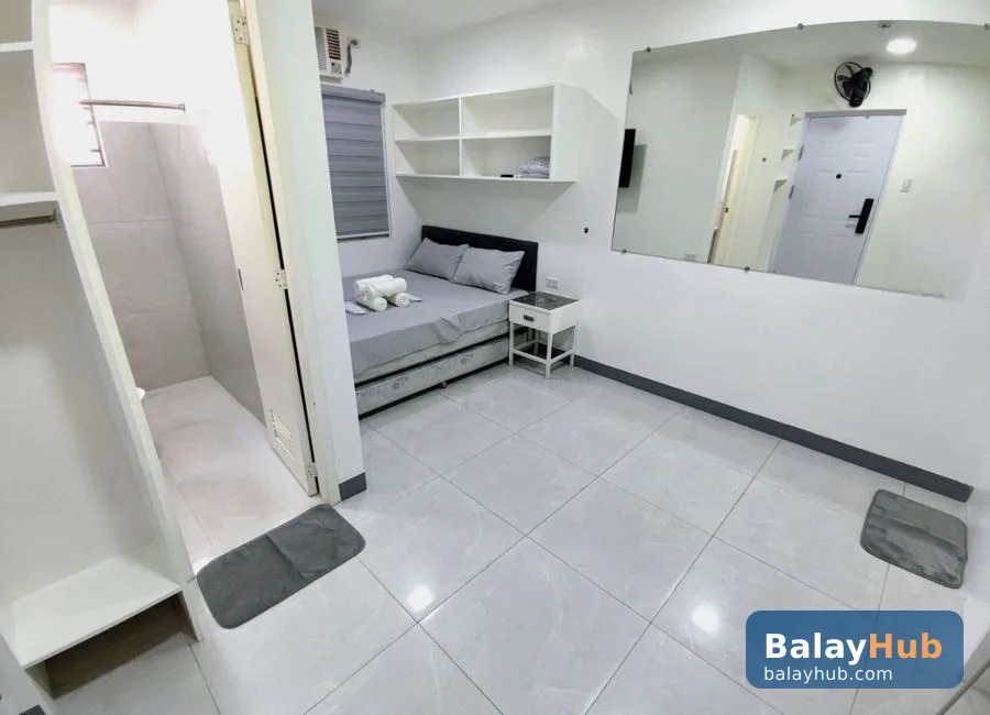 High-Tech 1-Bedroom Doctor A Condo Apartment in Prime Angeles City Spot