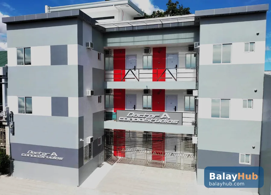 High-Tech 1-Bedroom Doctor A Condo Apartment in Prime Angeles City Spot
