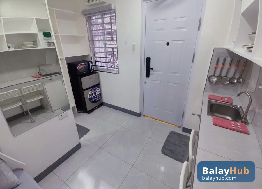 High-Tech 1-Bedroom Doctor A Condo Apartment for Lease in Angeles City