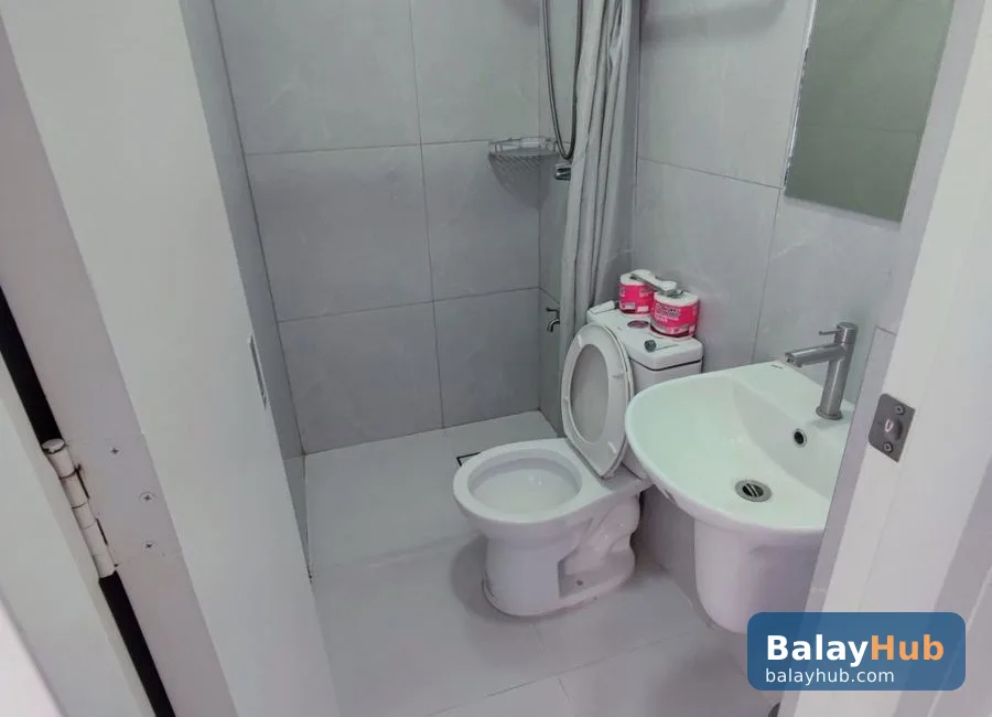 High-Tech 1-Bedroom Doctor A Condo Apartment for Lease in Angeles City