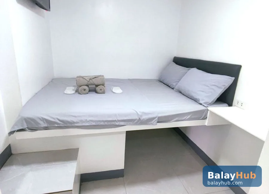 High-Tech 1-Bedroom Doctor A Condo Apartment for Lease in Angeles City