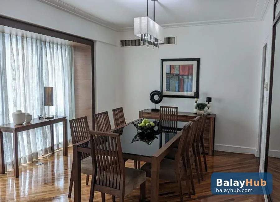 Newly Refurbished 157 sqm 2-Bedroom Amorsolo East Rockwell Unit