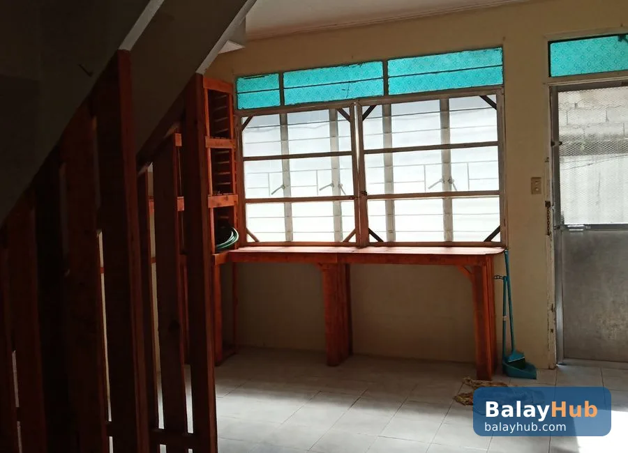 Two-Storey 2-Bedroom Apartment for Lease in Palanan, Makati