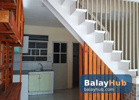 Two-Storey 2-Bedroom Apartment for Lease in Palanan, Makati