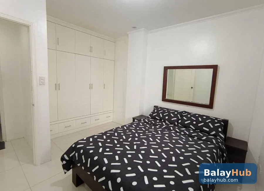 Fully Furnished 2BR Apartment with Pool near Clark, Angeles City