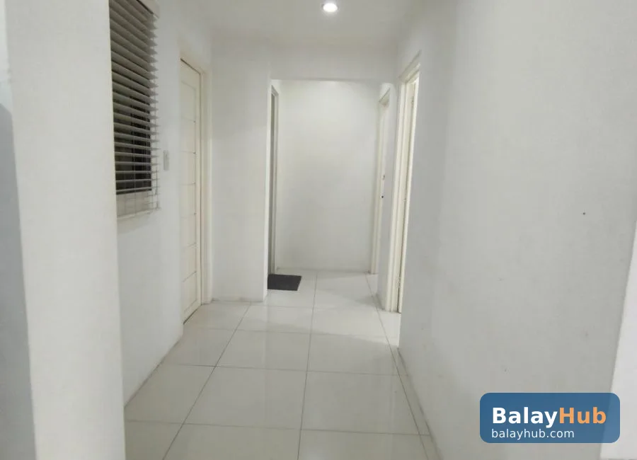 Fully Furnished 2BR Apartment with Pool near Clark, Angeles City