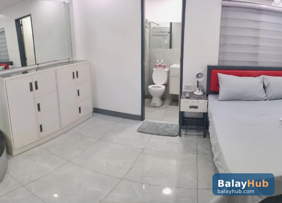 Stylish High-Tech 1BR Condo with Pool near SM, Angeles City