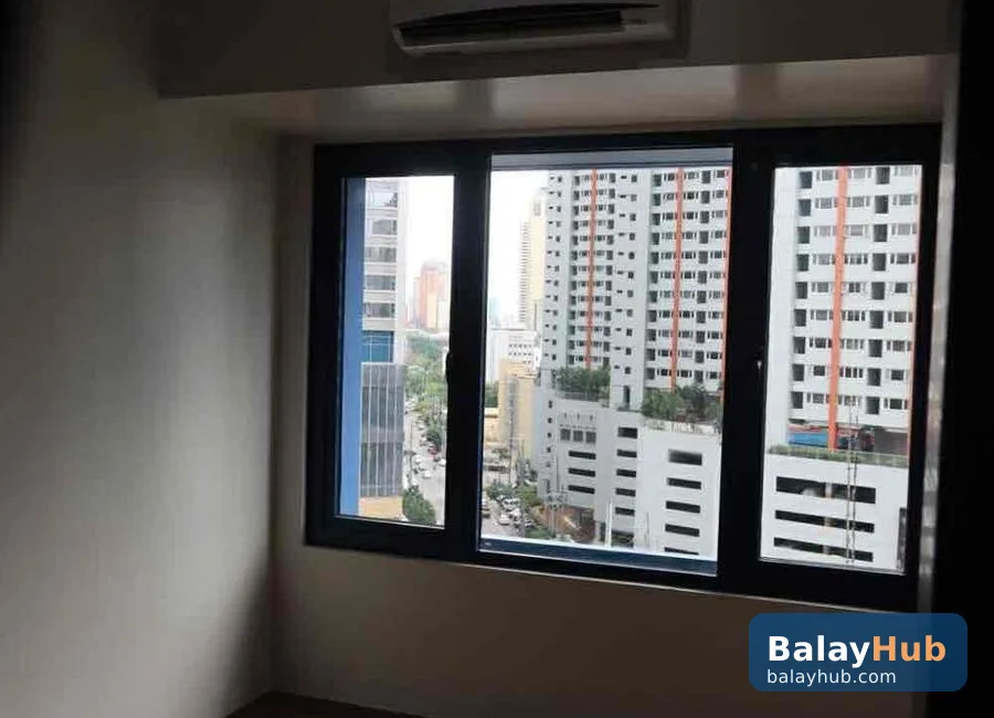 Semi-Furnished 1BR Unit for Rent at Air Residences, Makati
