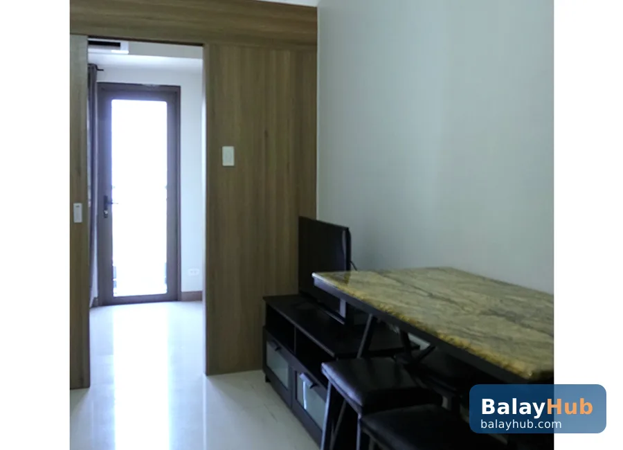 Semi-Furnished 1-Bedroom with Balcony at S Residences Tower 3 in MOA Complex