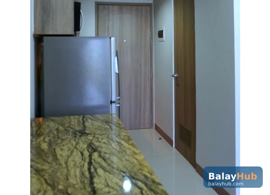 Semi-Furnished 1-Bedroom with Balcony at S Residences Tower 3 in MOA Complex