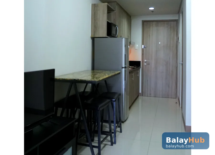 Semi-Furnished 1-Bedroom with Balcony at S Residences Tower 3 in MOA Complex