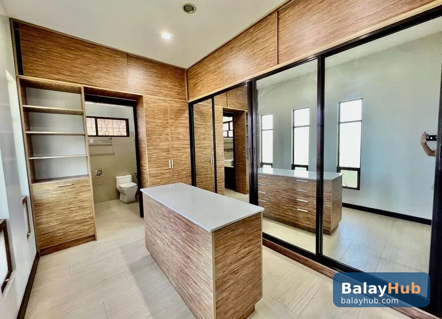 Cozy Modern 3-Bedroom Home in Gated Talamban Village Neighborhood