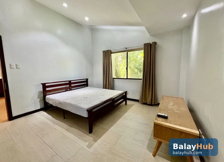 Cozy Modern 3-Bedroom Home in Gated Talamban Village Neighborhood