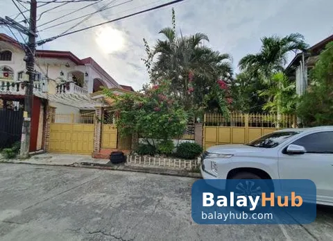 Fully Furnished 4-Bedroom Bungalow with Garden in BF Resort Village