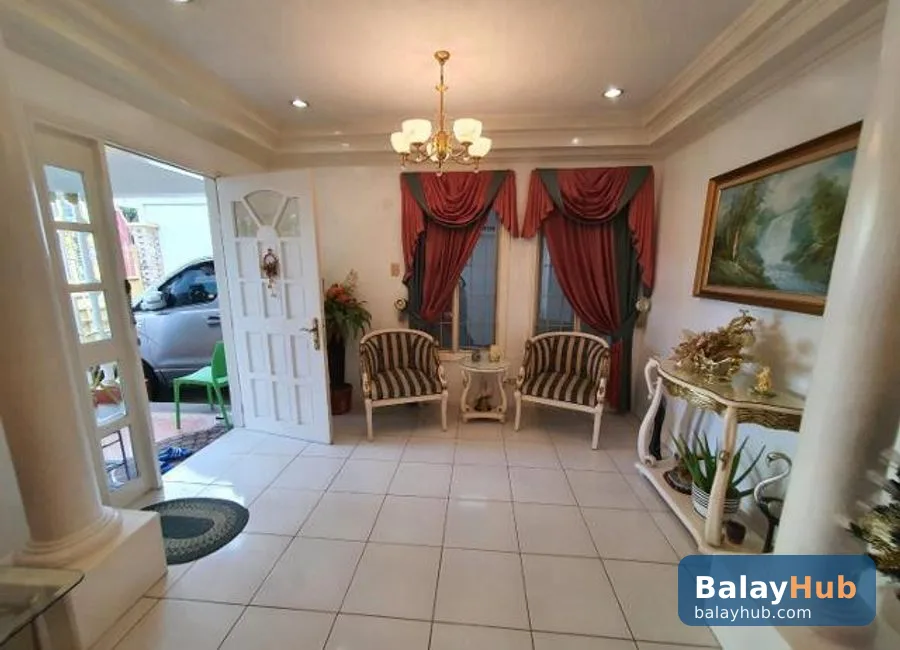 Fully Furnished 4-Bedroom Bungalow with Garden in BF Resort Village