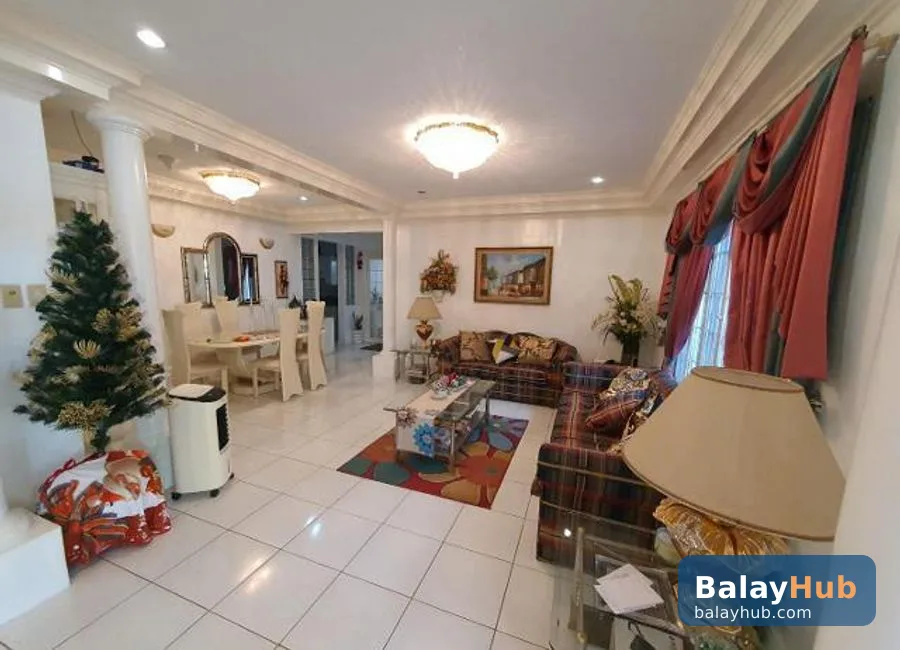 Fully Furnished 4-Bedroom Bungalow with Garden in BF Resort Village