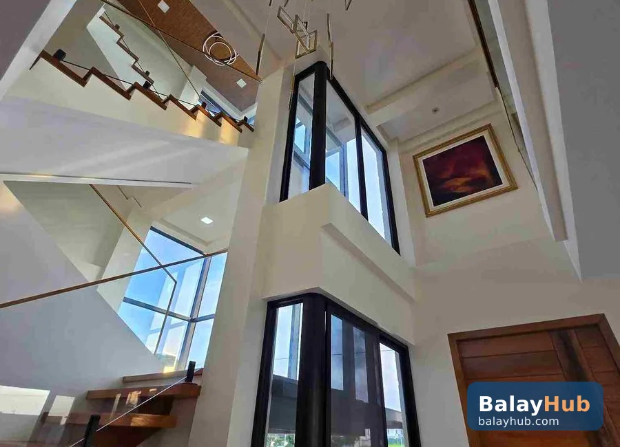 5-Bedroom Modern House for Lease at Venare, Nuvali, Calamba