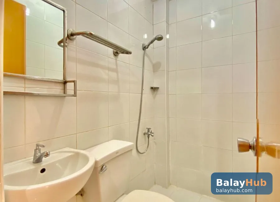 Semi-Furnished Studio for Rent in Banawa Near One Pavilion Mall
