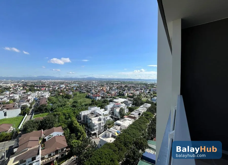 Furnished 2-Bedroom Condo with BGC View at DMCI Alder Residences Taguig