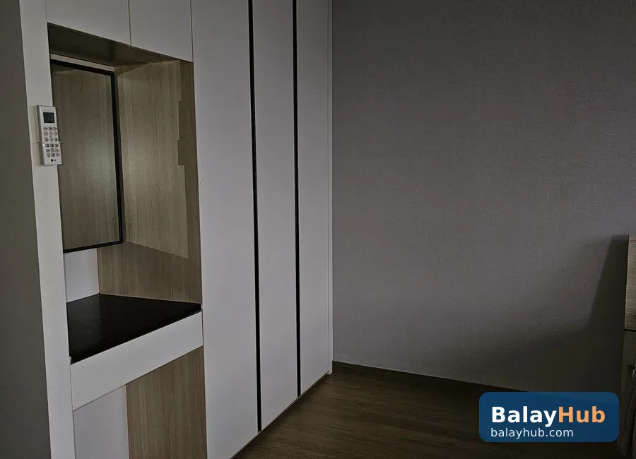 Modern 40sqm Studio Unit at DHeights Monterrace Lake Clark Pampanga