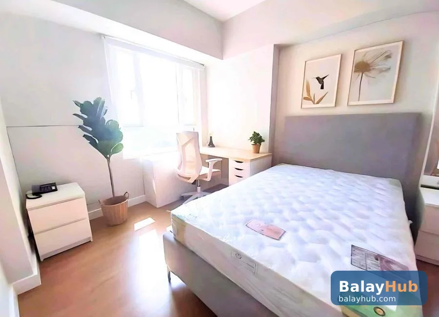 Modern Nordic 27sqm Studio at The Arton by Rockwell near ADMU and UPD