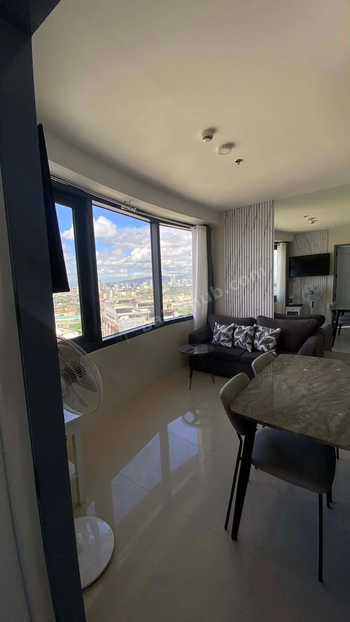 1BR City-View Condo at JTower Residences, Mandaue