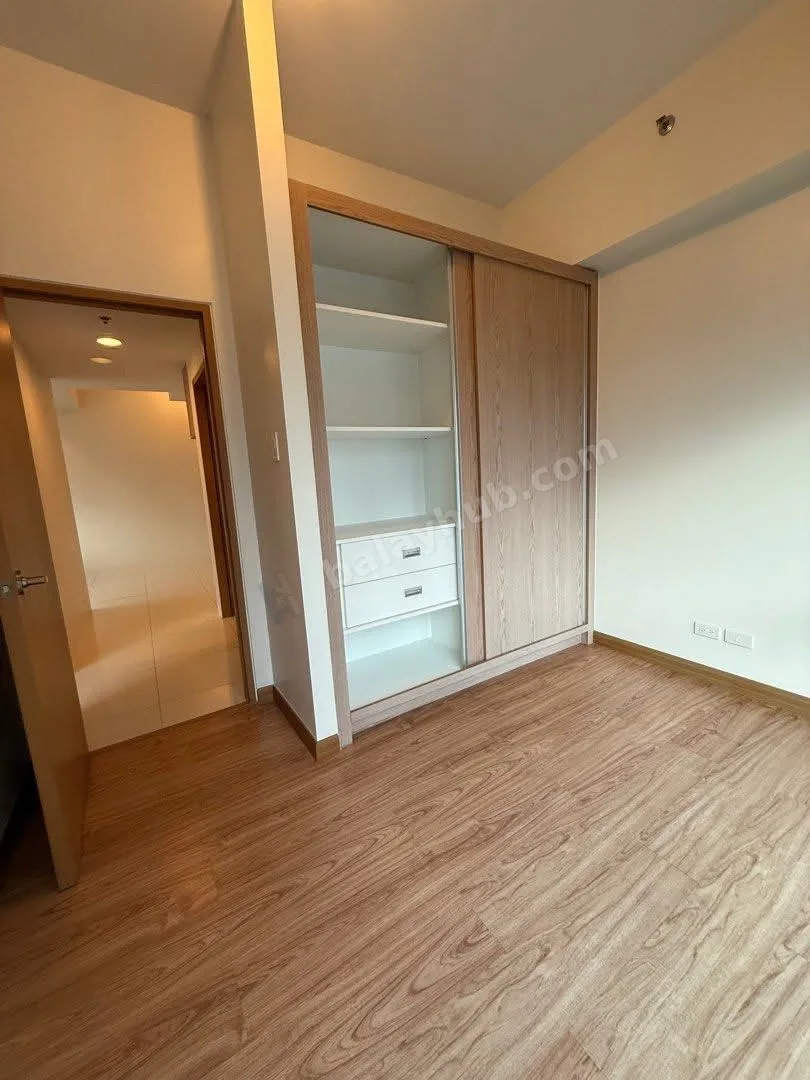 2BR Condo at Madison Park West, BGC