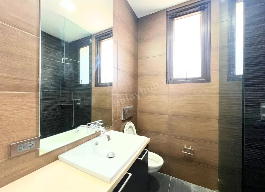 Newly Renovated 5BR House in Ayala Alabang Village
